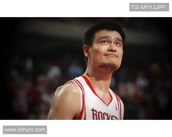 姚明缠绕战术解析：如何利用身高优势提升球队整体战斗力