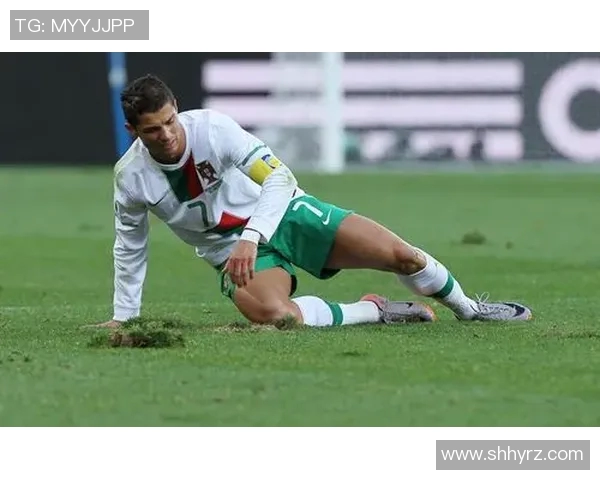 当足球天赋遇上脑袋空空的明星们的奇葩故事与赛场趣闻 当足球天赋遇上脑袋空空的明星们的奇葩故事与赛场趣闻