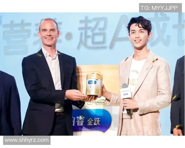 足球明星代言新潮流最新广告作品引领时尚风潮与品牌合作的完美结合