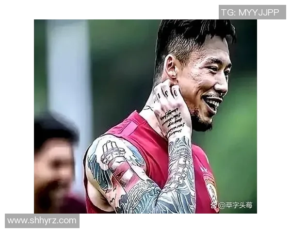 足球明星纹身大揭秘谁是球场上的艺术家与个性代表 足球明星纹身大揭秘谁是球场上的艺术家与个性代表